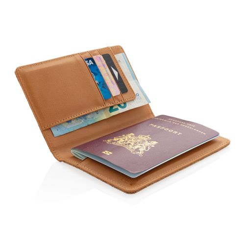 Cork passport holder - Image 2