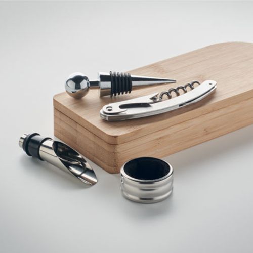 Wine set in bamboo box - Image 4